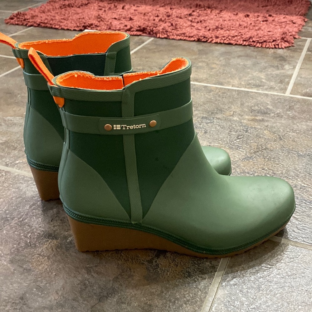 Ankle high healed rain boots